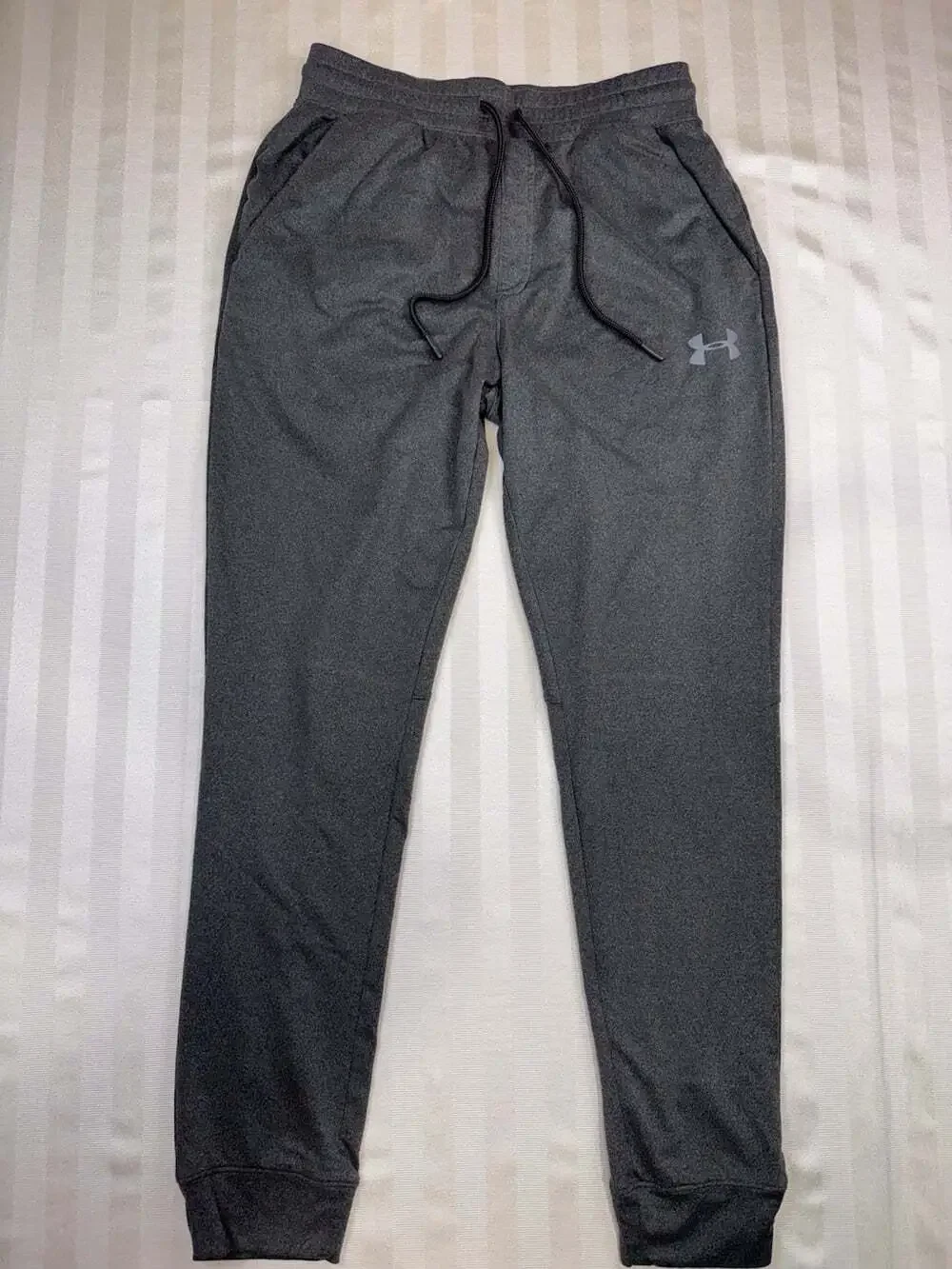 Under Armour Coldgear Loose Fit Joggers Pants Mens Medium Gray Tapered Leg Gym